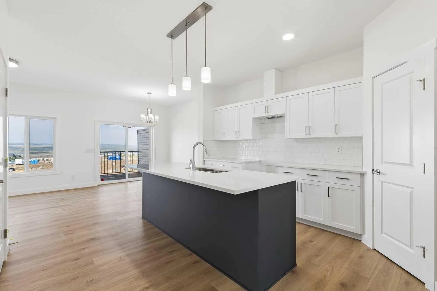 Semi Detached (Half Duplex)