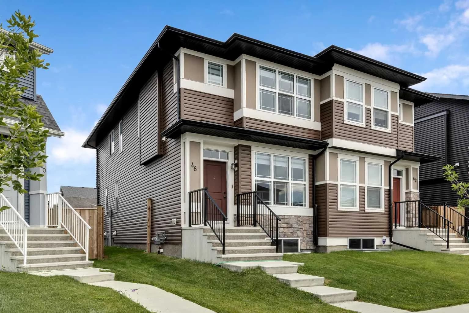 Semi Detached (Half Duplex)