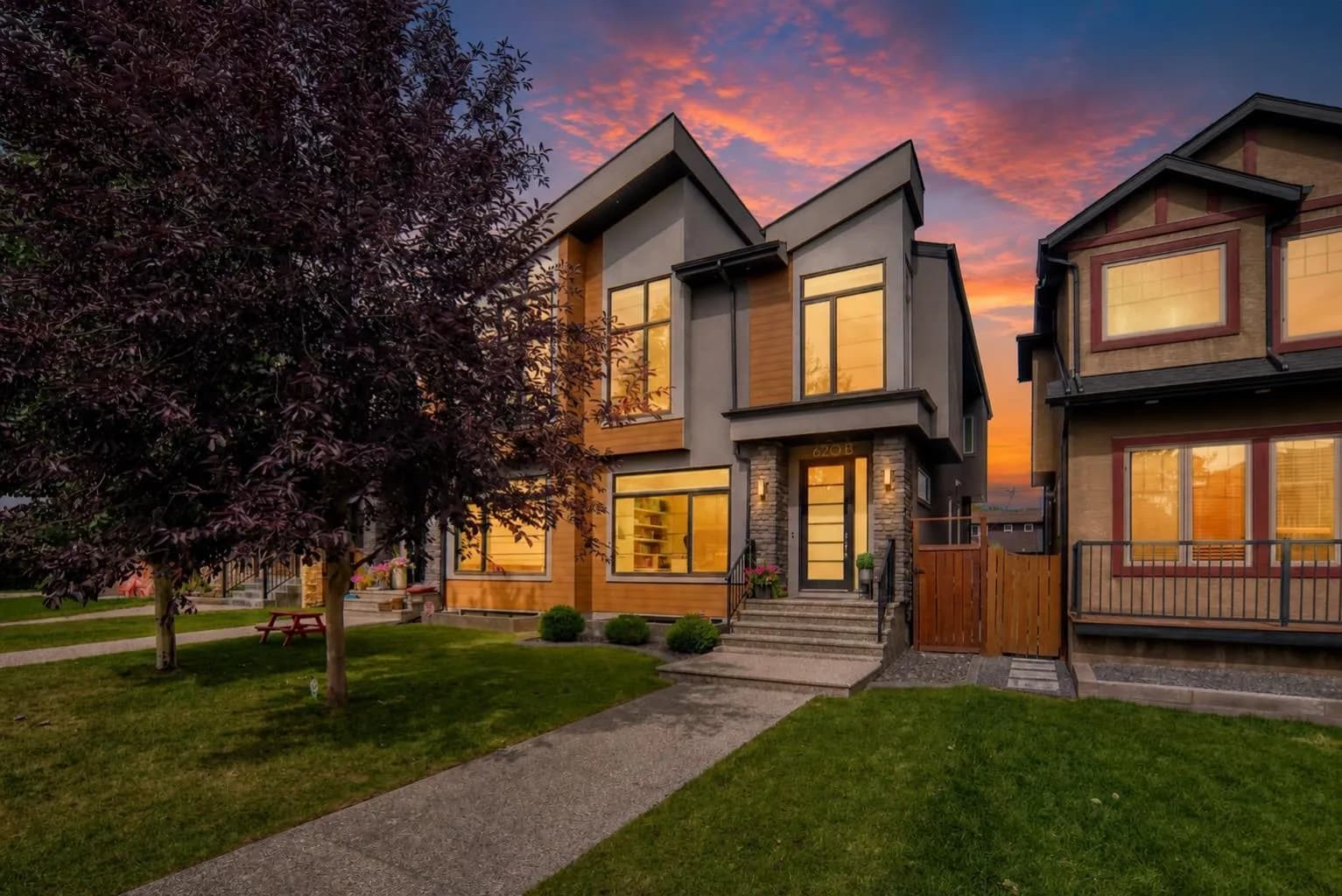 Semi Detached (Half Duplex)