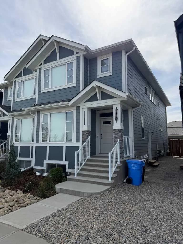 Semi Detached (Half Duplex)