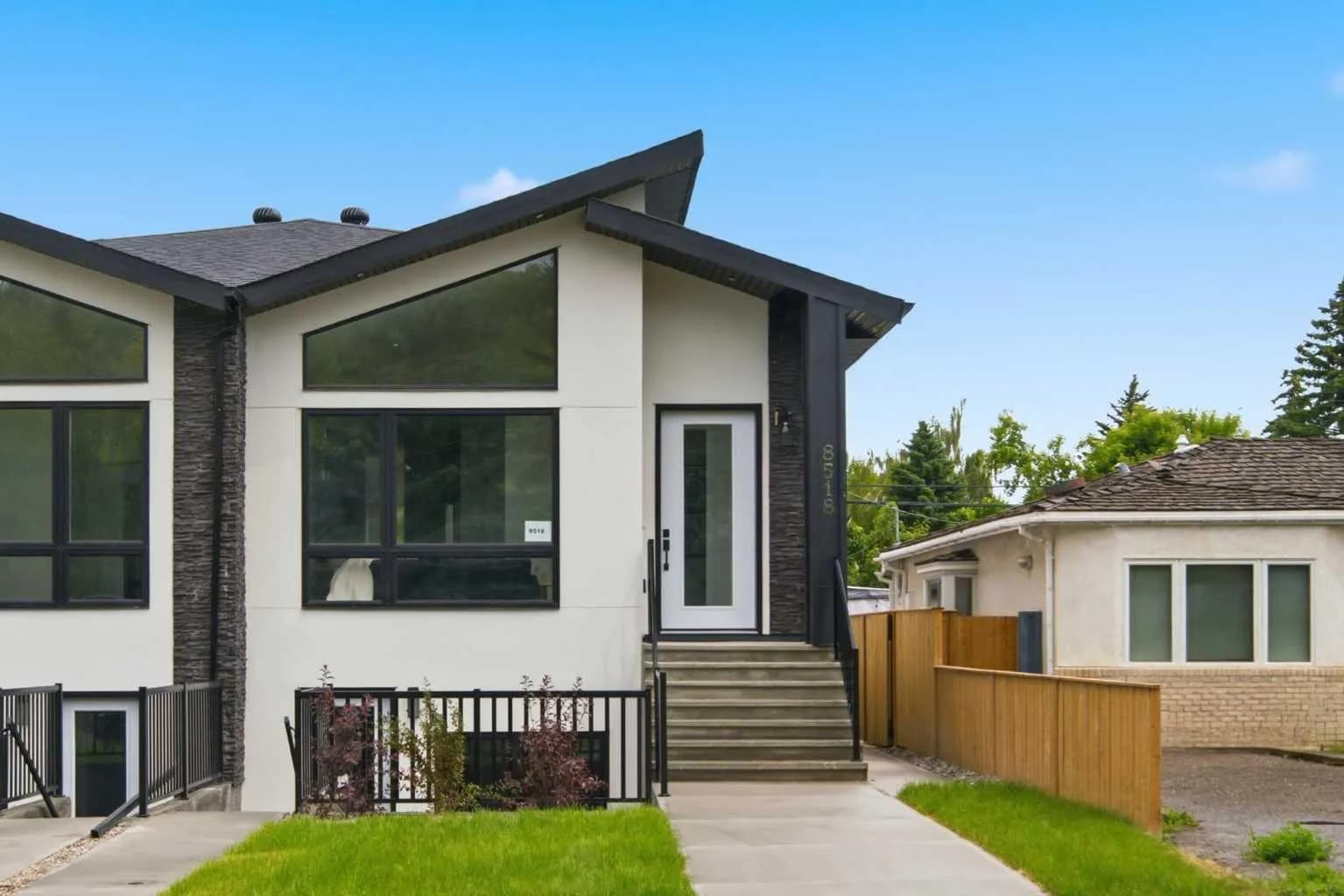 Semi Detached (Half Duplex)