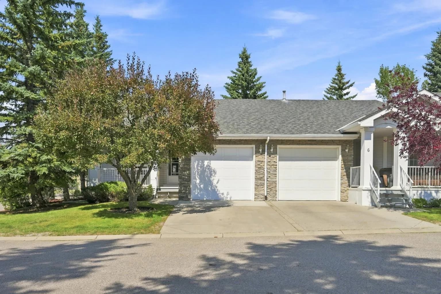 Semi Detached (Half Duplex)