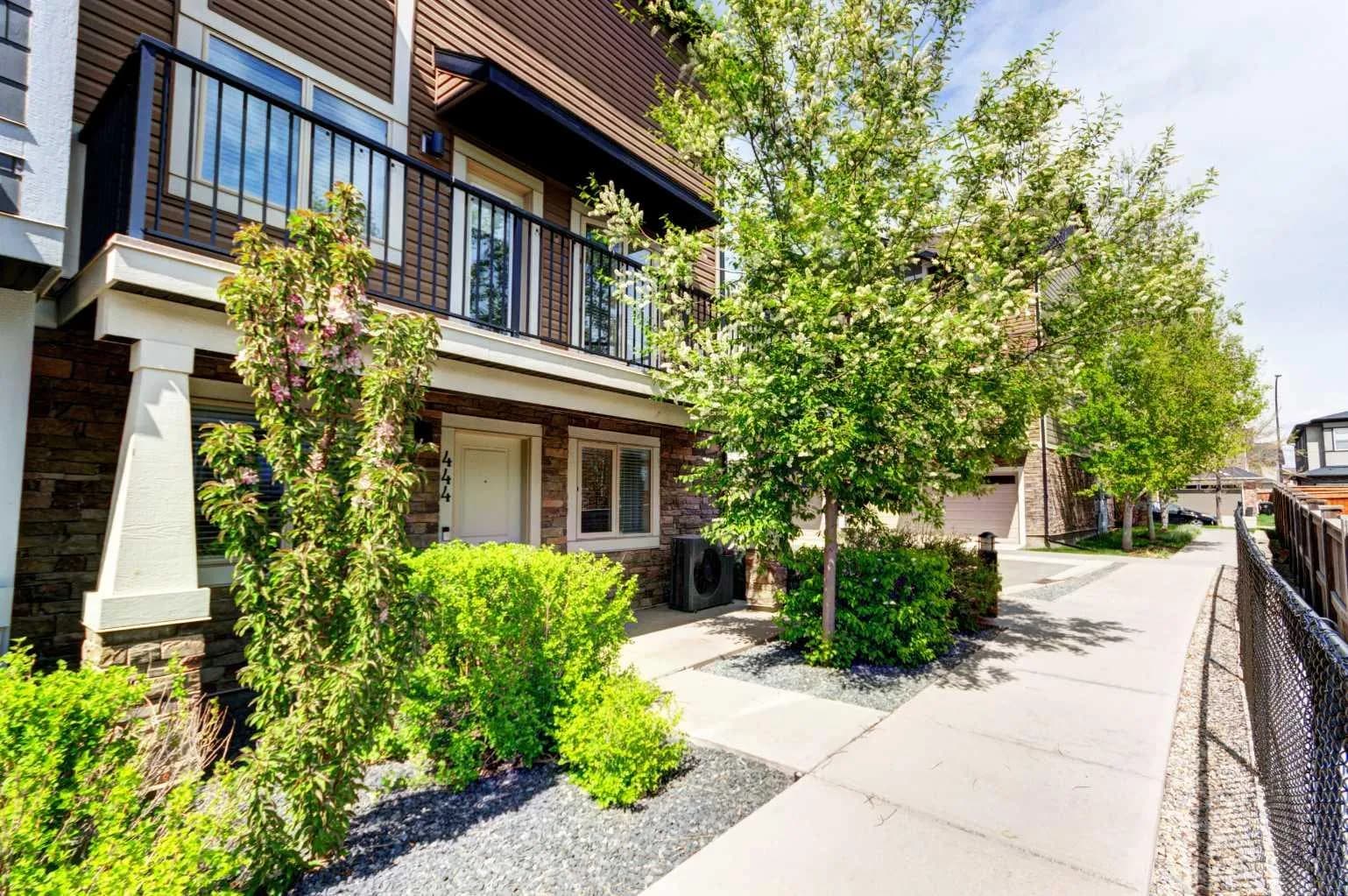Row/Townhouse