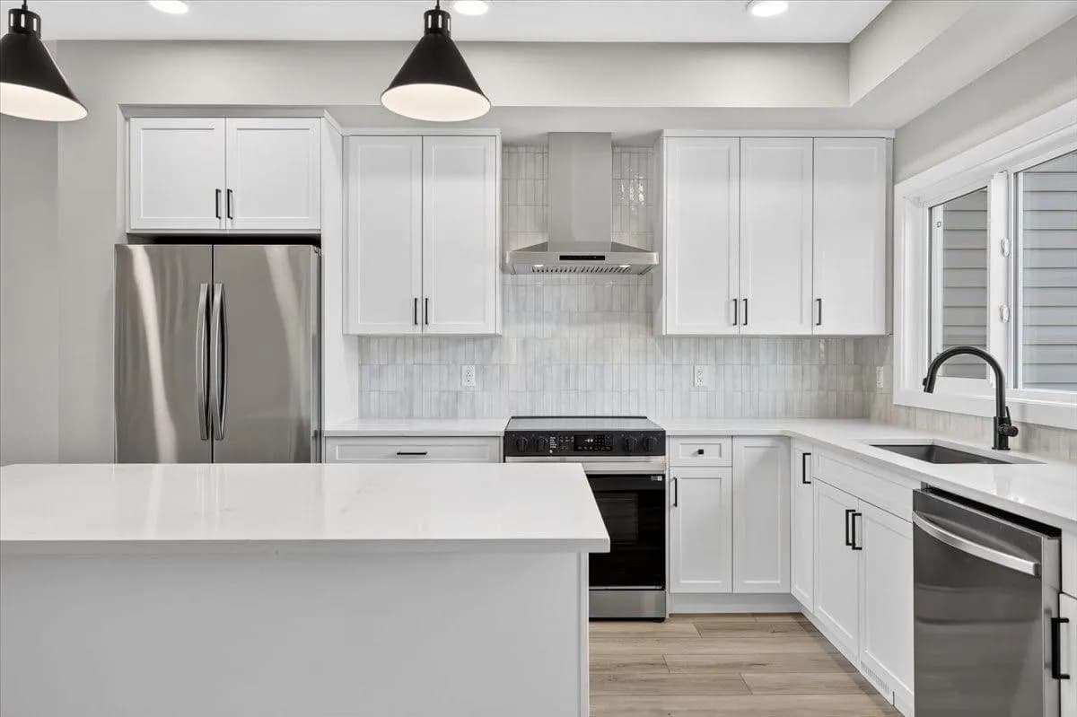 Semi Detached (Half Duplex)