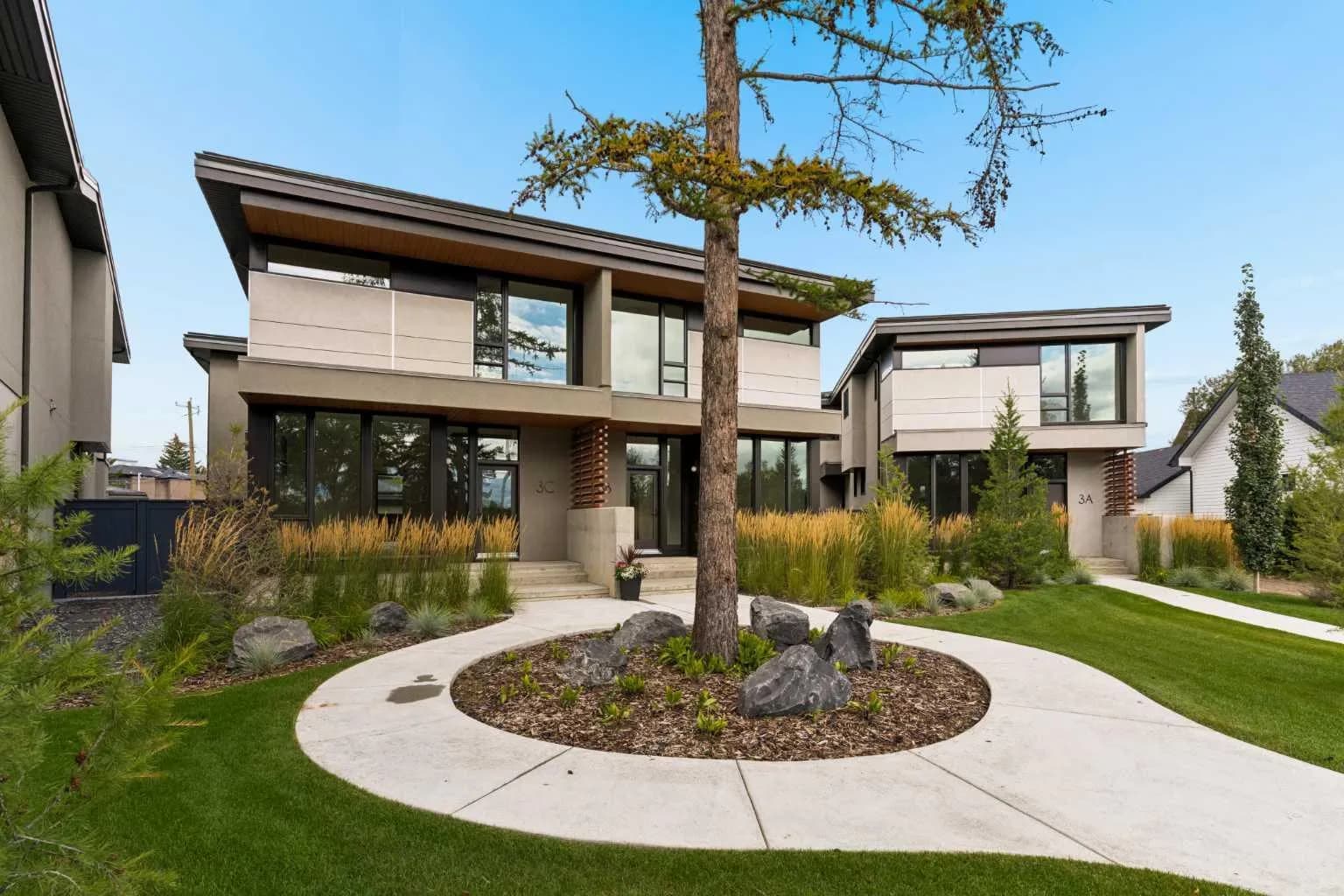 Semi Detached (Half Duplex)