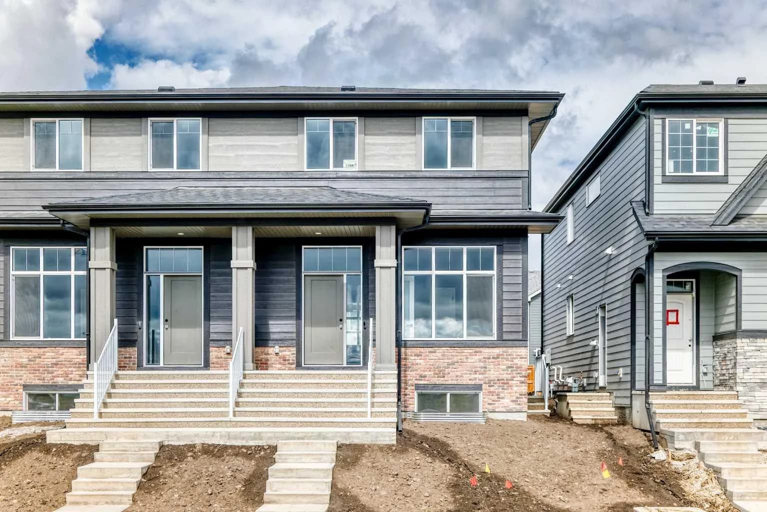 Semi Detached (Half Duplex)