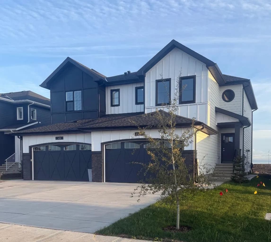 Semi Detached (Half Duplex)