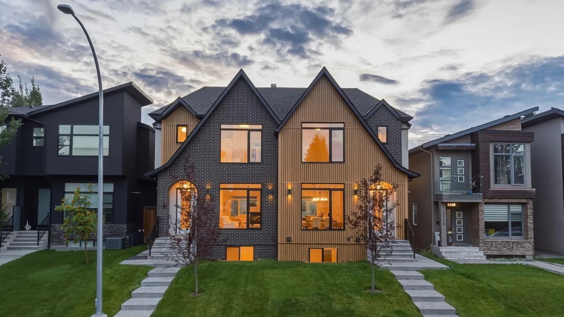 Semi Detached (Half Duplex)