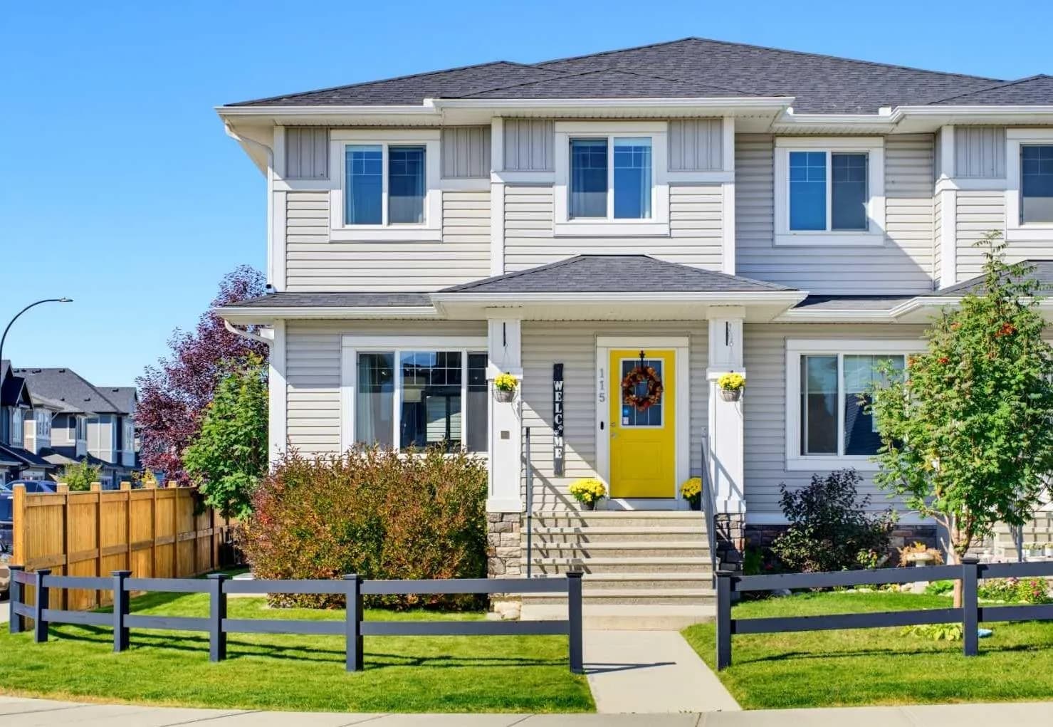 Semi Detached (Half Duplex)