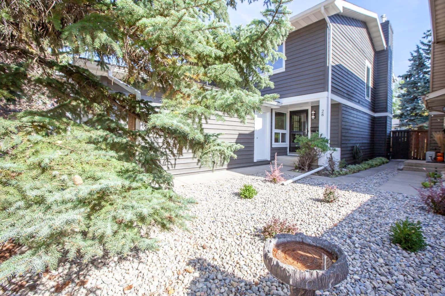 Semi Detached (Half Duplex)