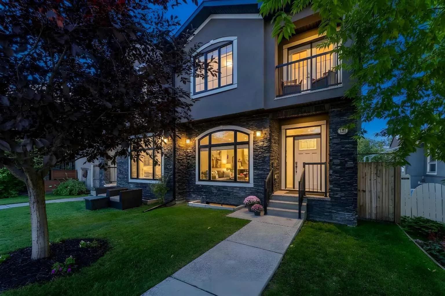 Semi Detached (Half Duplex)