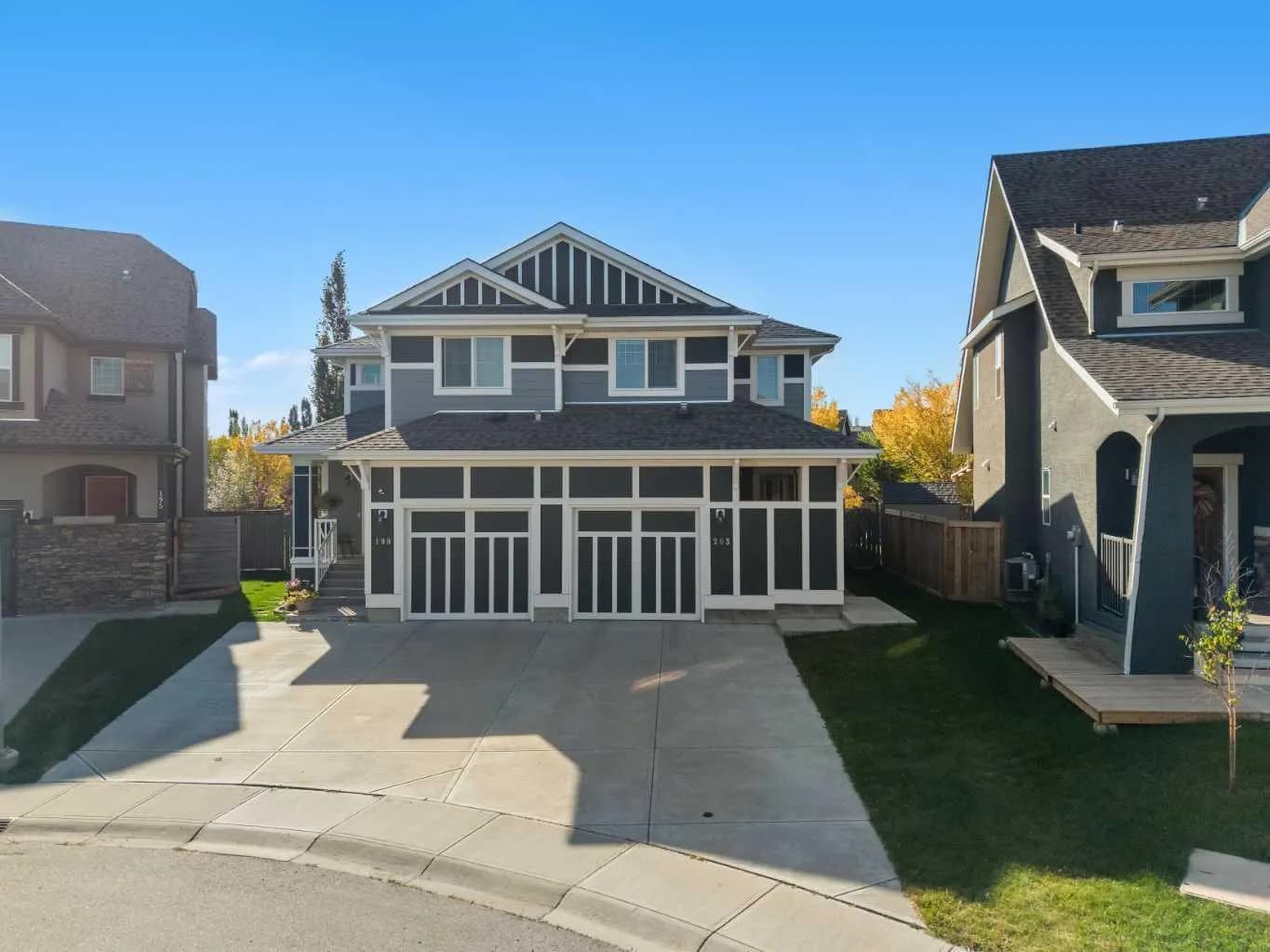 Semi Detached (Half Duplex)