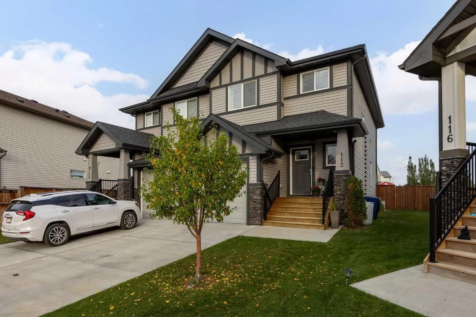 Semi Detached (Half Duplex)