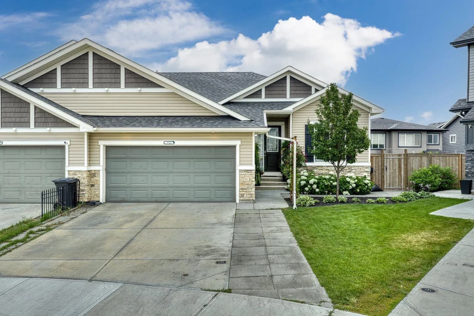 Semi Detached (Half Duplex)