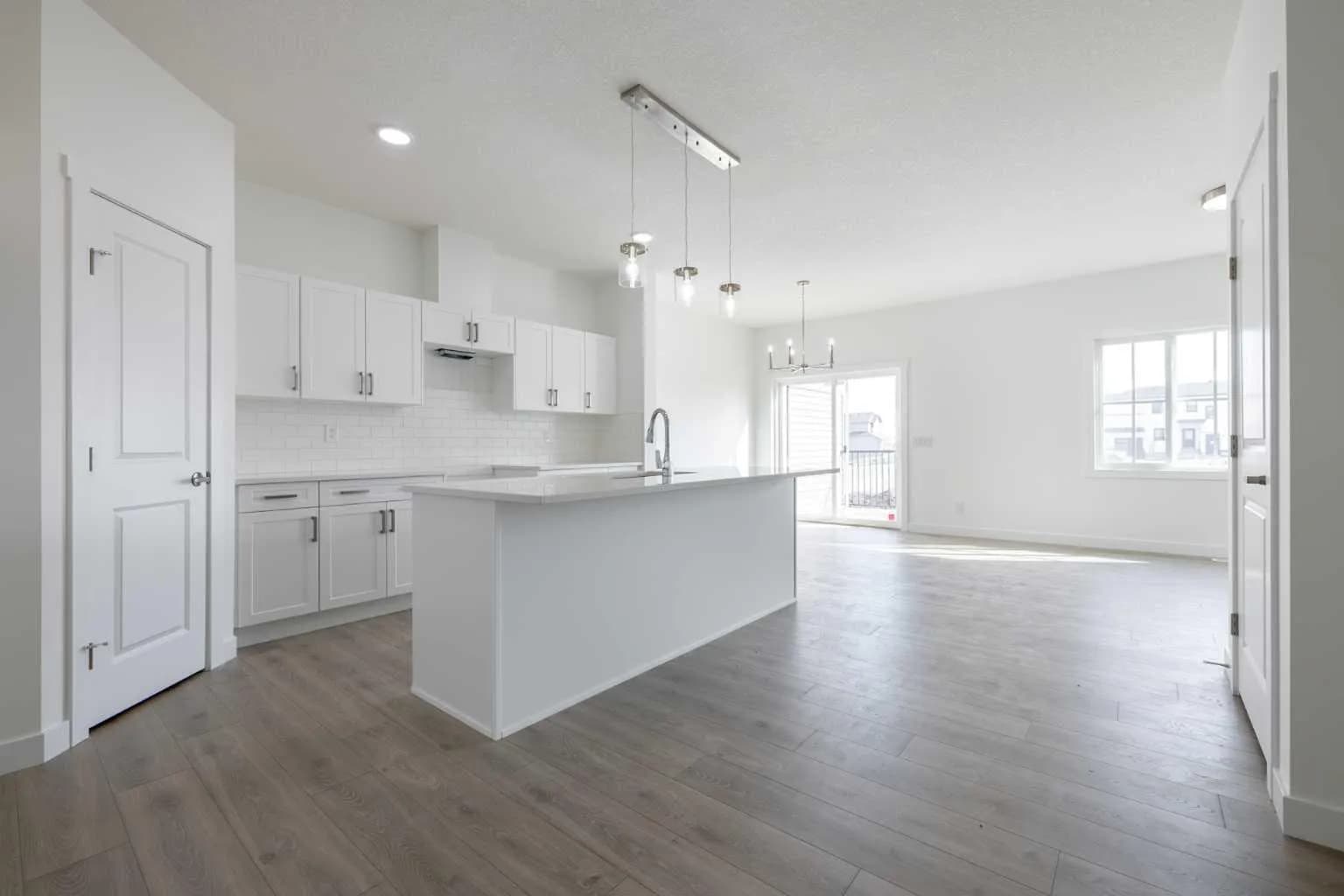 Semi Detached (Half Duplex)