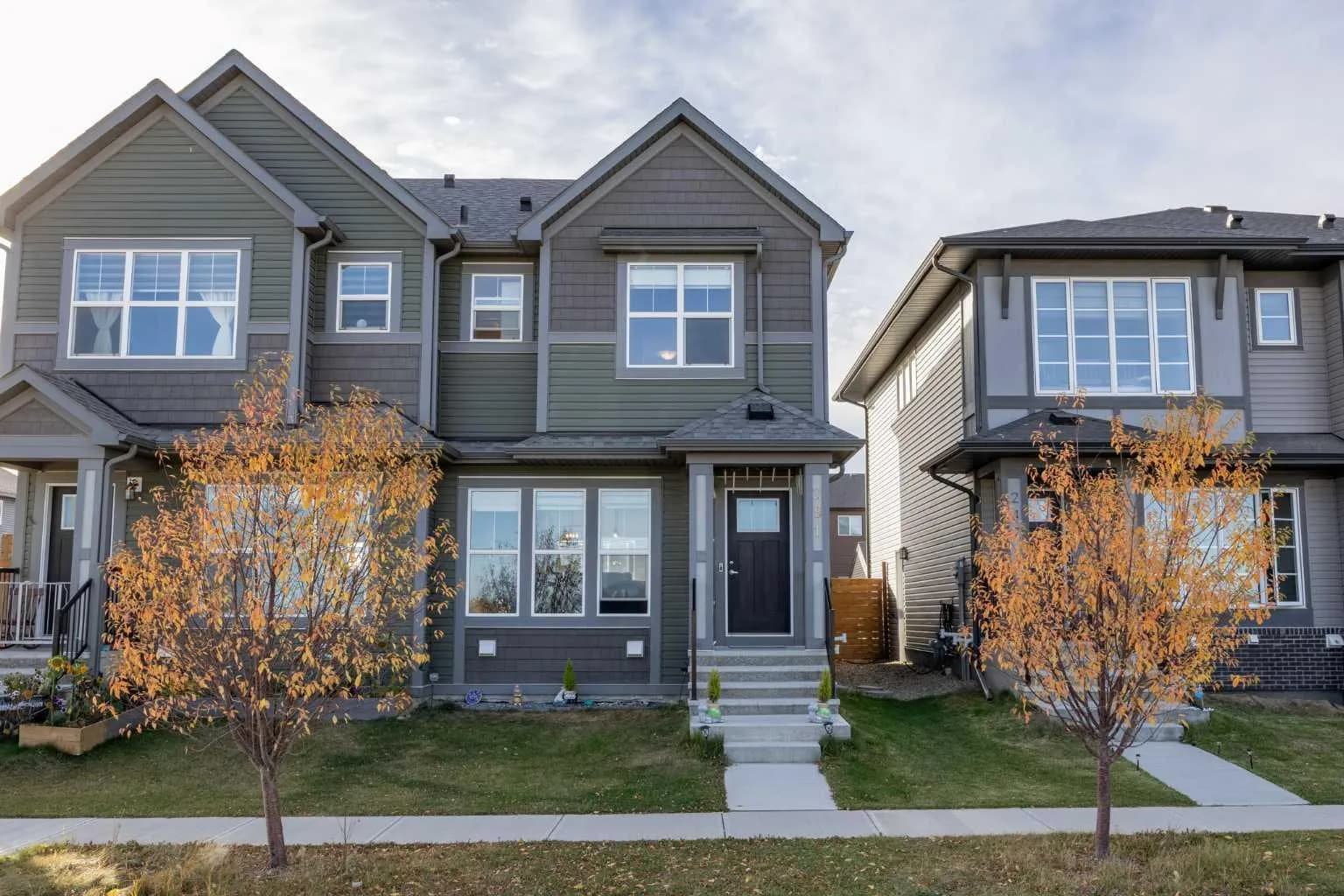 Semi Detached (Half Duplex)
