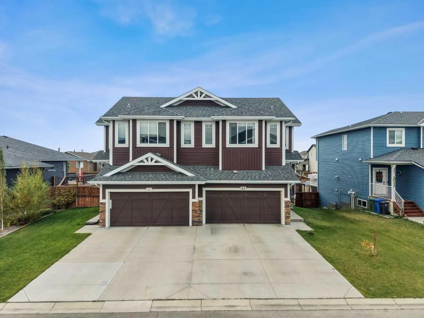 Semi Detached (Half Duplex)