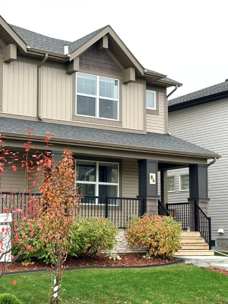 Semi Detached (Half Duplex)